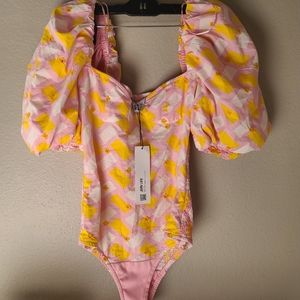Zara pink yellow printed, embroidered puff sleeve poplin bodysuit.